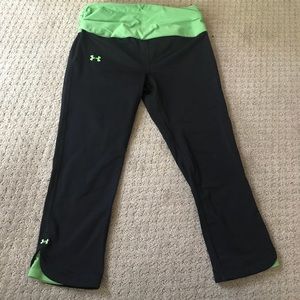 Crop workout pants